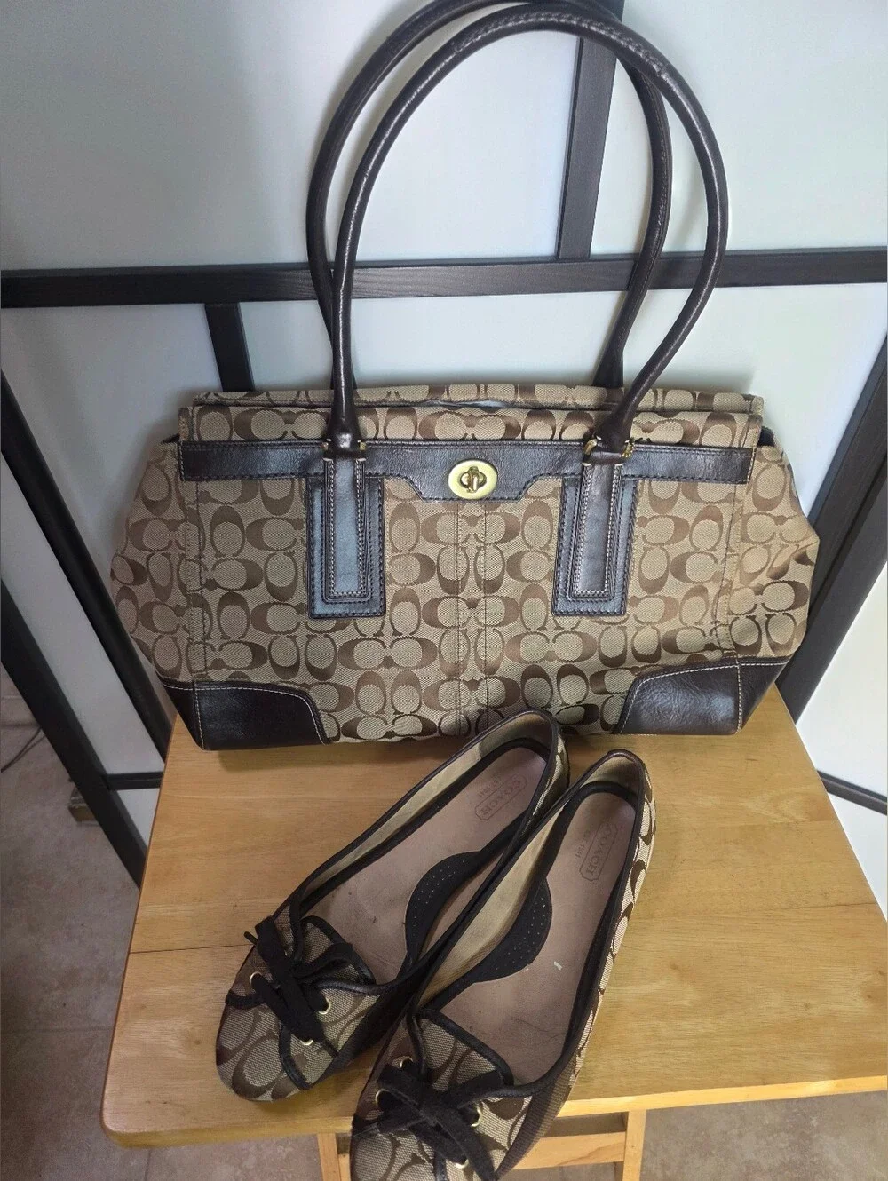 Coach Tote Bag & Shoes Signature Canvas Tote Brown with Dark Brown Trim SIZE 11